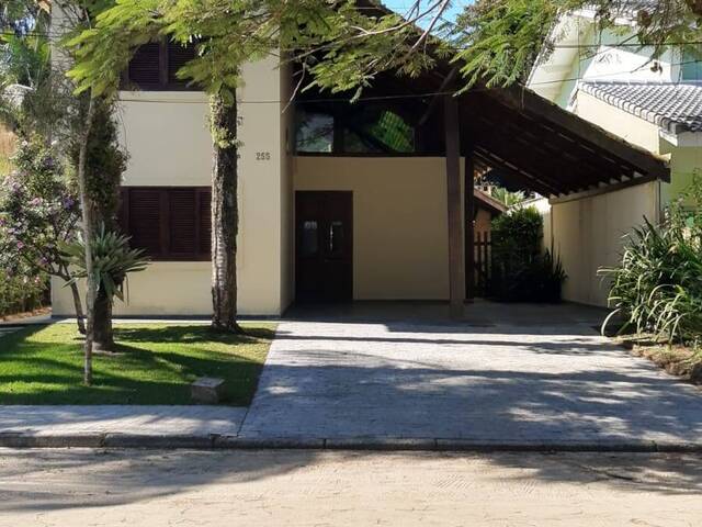 #24 - Casa para Venda em Bertioga - SP