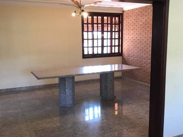 #146 - Casa para Venda em Bauru - SP