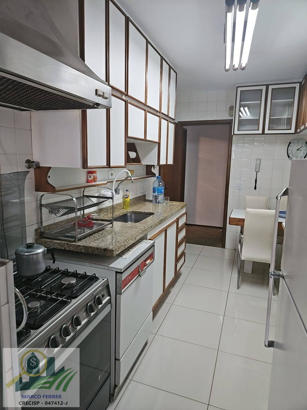 Apartamento para alugar com 3 quartos, 108m² - Foto 21